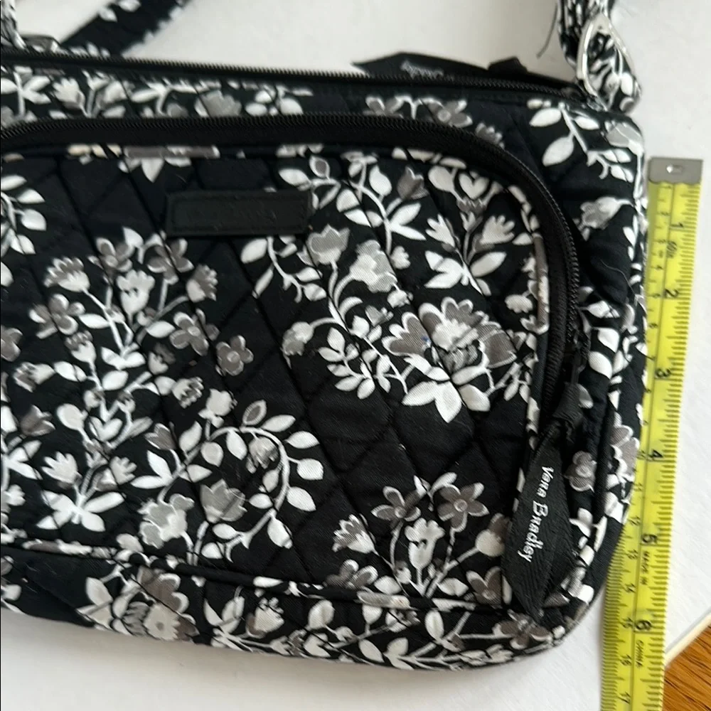 Vera Bradley Black and White Crossbody Bag with Floral Pattern - Picture 2 of 6